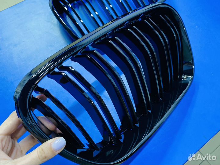 Решетка радиатора BMW F25 дорест М стиль глянец