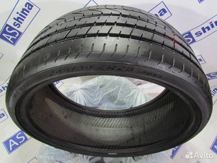 Pirelli P Zero 245/30 R20 99G