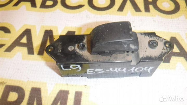 Кнопка стеклоподъемника Mitsubishi Lancer 9 (CS)