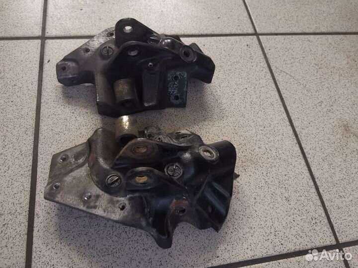 Крепление амортизаторов Arctic Cat xf800