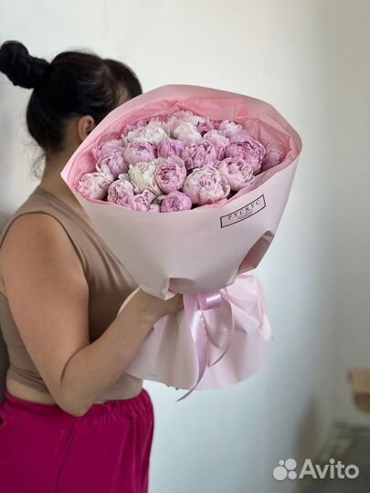 Пионы. Букет цветов