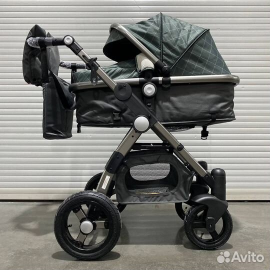 Коляска 3 в 1 и 2 в 1 новая