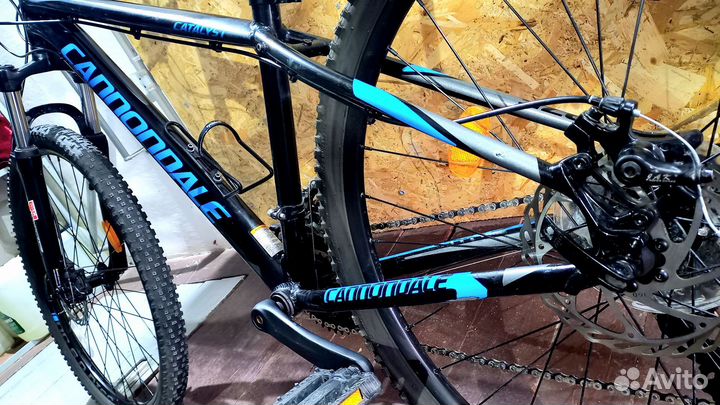 Велосипед горный Cannondale Catalyst 27.5
