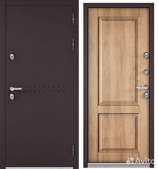 Дверь входная для частного дома