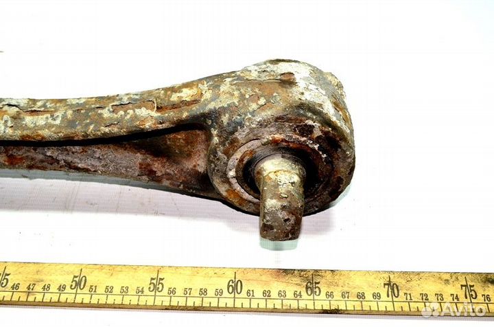 Реактивная тяга ведущего моста, левая volvo FH (01