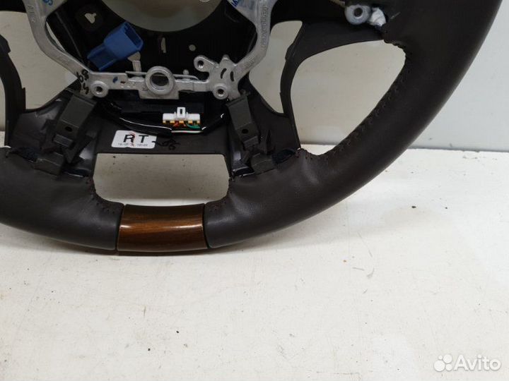 Руль Toyota Land Cruiser 200 2016