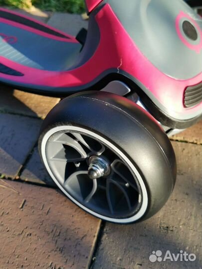 Самокат Globber Ultimum трехколесный