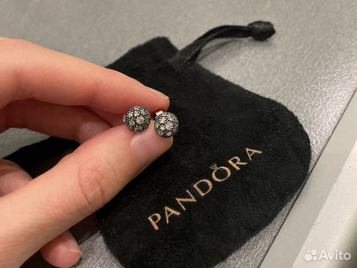 Серьги пусеты Pandora
