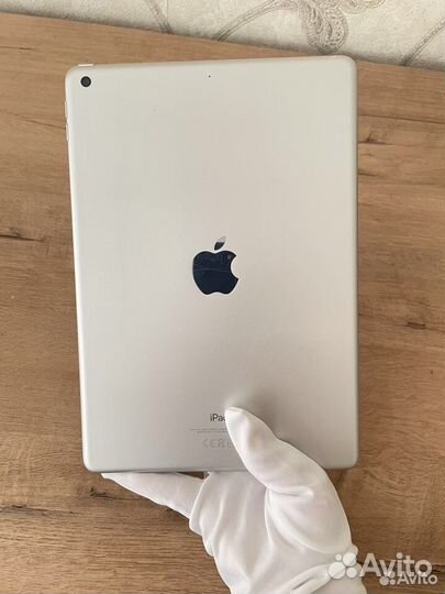 iPad 7 Gen 10.2 Retina Display