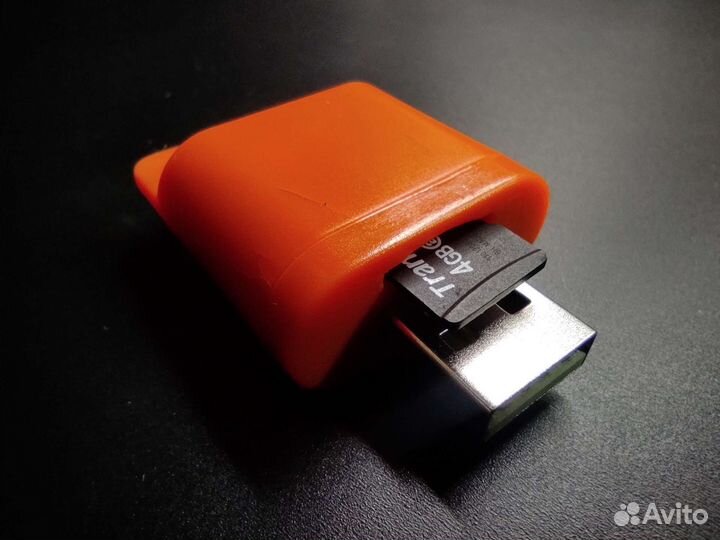 Карт ридер USB Wi-Fi Micro SD Reader