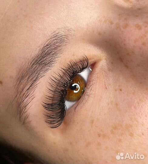 Наращивание ресниц