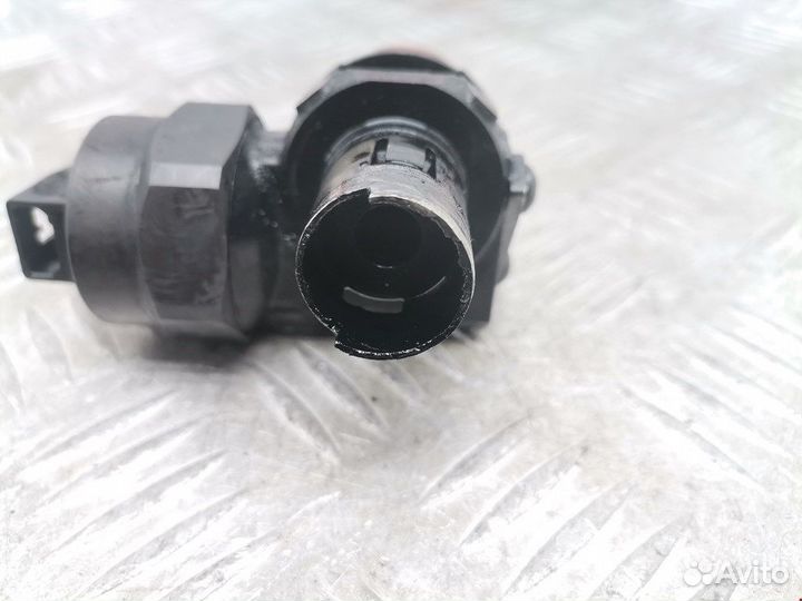 Форсунка для Volkswagen Golf 4