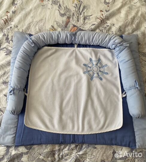 Комплект в детскую кроватку