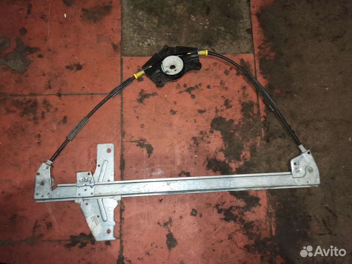 Стеклоподъемник электрический Peugeot 307