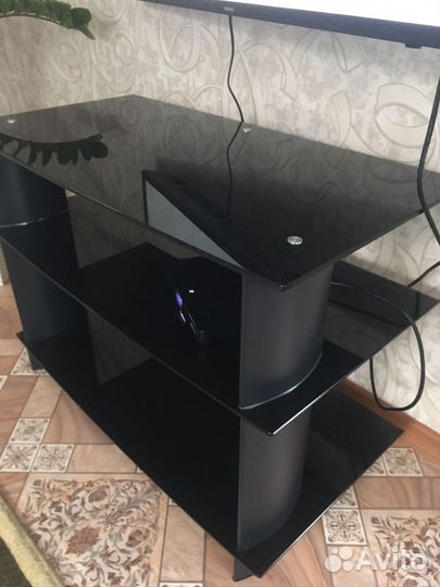 Тумба под телевизор