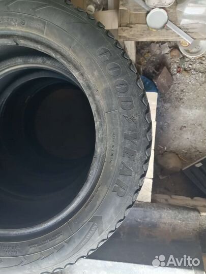 Goodyear Ultragrip Ice Arctic 185/65 R15