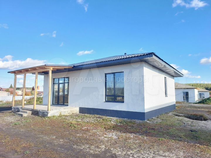 Коттедж 100 м² на участке 6 сот.