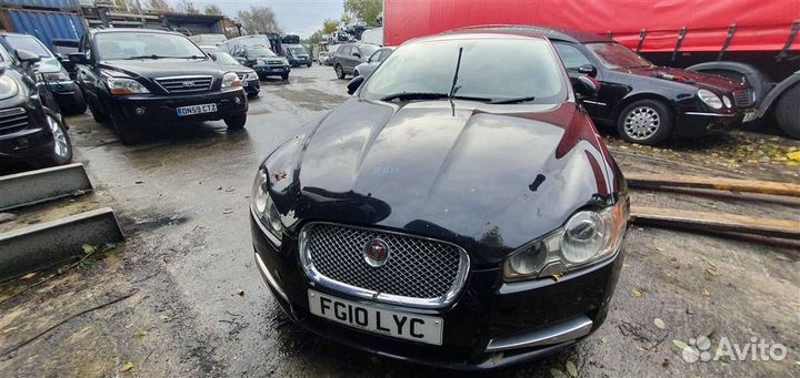 Крышка двигателя декоративная Jaguar XF, X250 (20