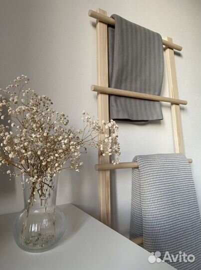 Вешалка лестница напольная, как IKEA