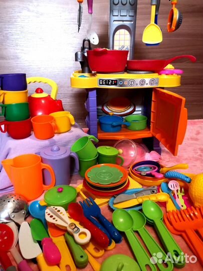 Кухня, посудка детская