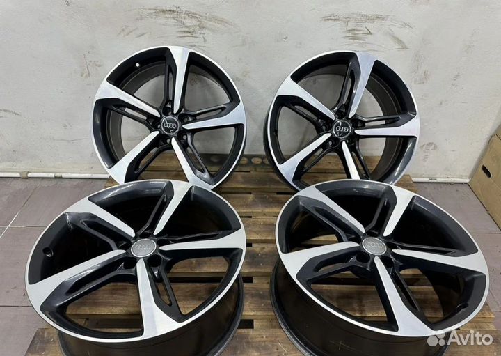 Оригинальные диски Audi r21 Blade Блейд