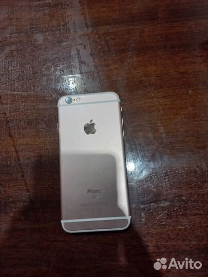 iPhone 6S, 32 ГБ
