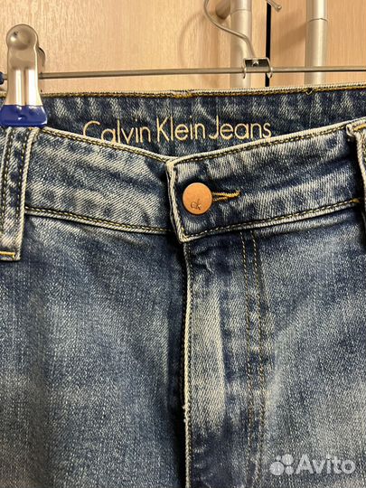 Джинсы Calvin klein 32
