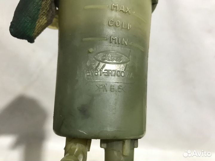 Бачок гидроусилителя руля (гура) Ford Focus 3