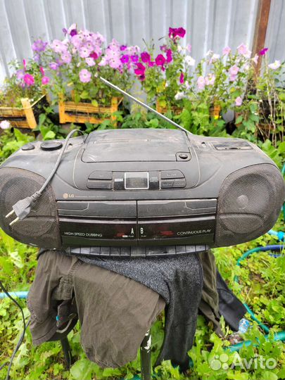 Бумбокс магнитола