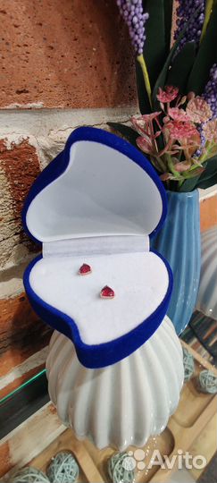 Золотые серьги пусеты