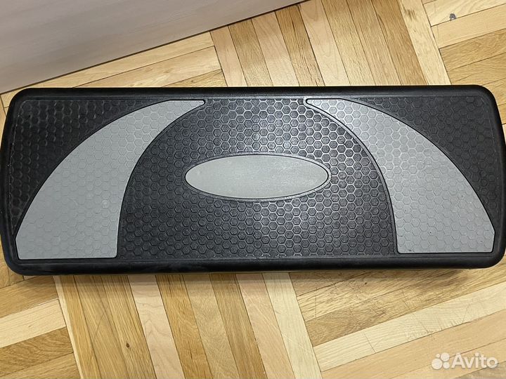 Степ-платформа