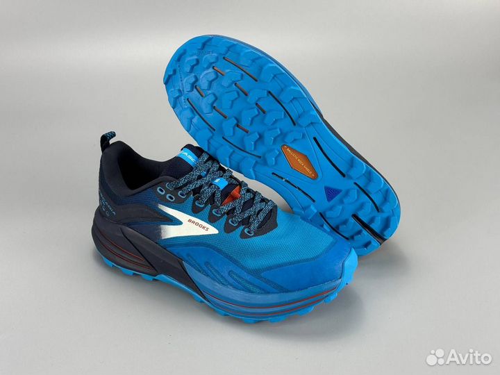 Кроссовки brooks cascadia 16