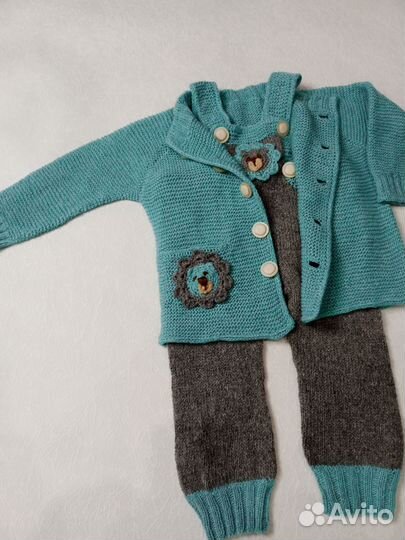 Детские костюмчики на новорожденных