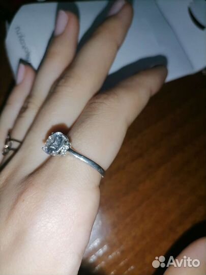 Серебряное кольцо