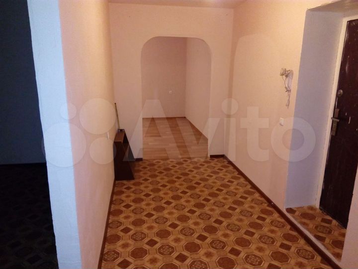 2-к. квартира, 69,5 м², 3/5 эт.