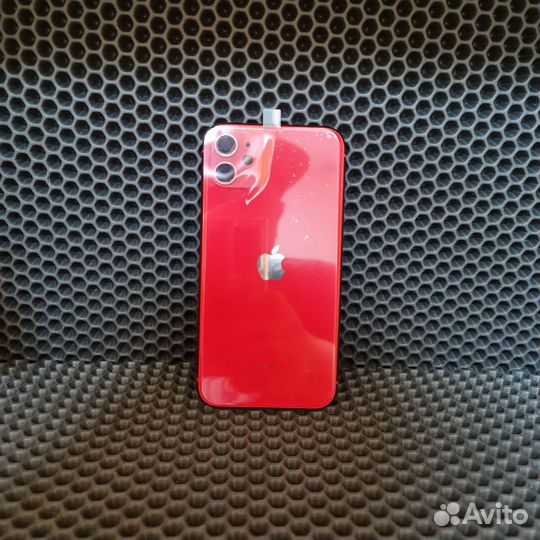Корпус iPhone 11 красный