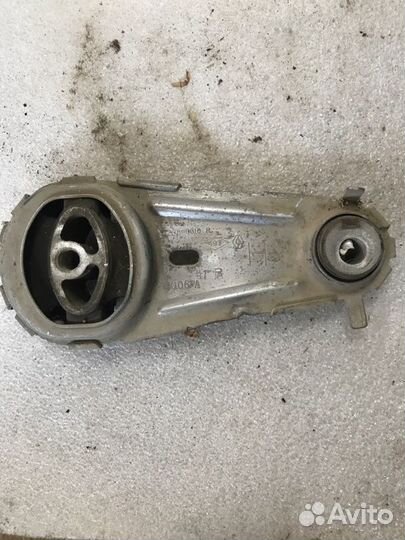 Подушка кпп Renault Fluence 2.0 2011