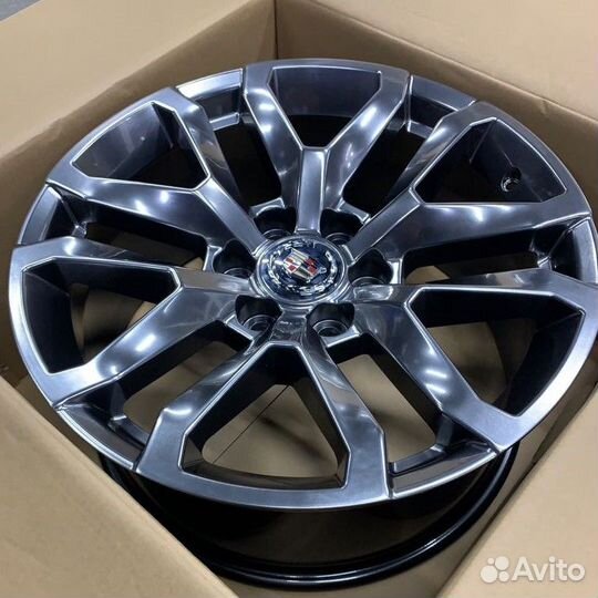 Диски на Cadillac Escalade Кадиллак Ескалейд R22