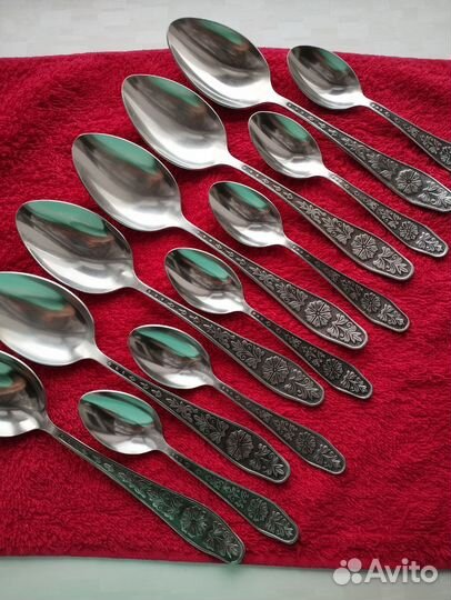 Ложка, вилки, чайные ложки