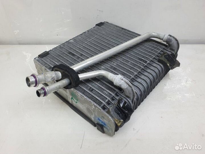 Радиатор кондиционера (конденсер) Volkswagen