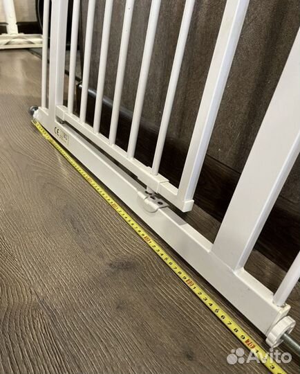 Защиный барьер калитка для дверного проема