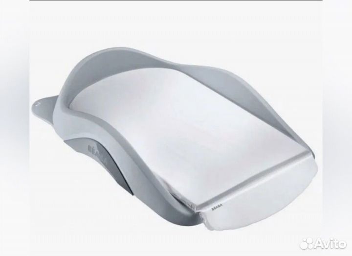 Детская ванна + пеленальный столик beaba