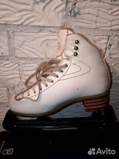 Коньки для танцев на льду