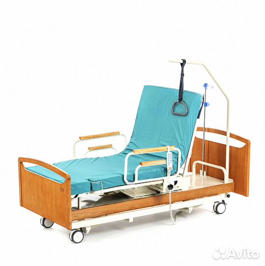 Медицинская кровать для инвалидов