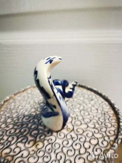 Статуэтка, новая, фигурка змейка гжель