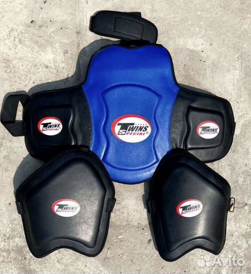 Защита корпуса и бедер тренера Рыцарь