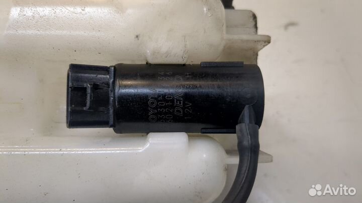 Бачок омывателя Pontiac Vibe 1, 2006