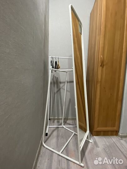 Зеркало напольное