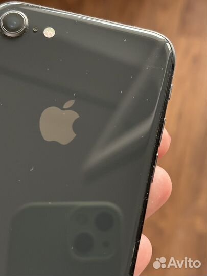 iPhone 8, 64 ГБ
