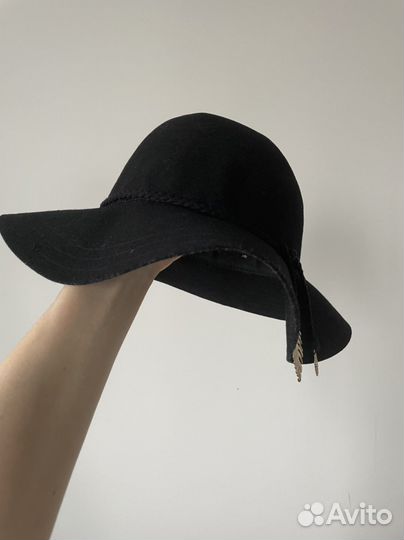 Шляпа фетровая